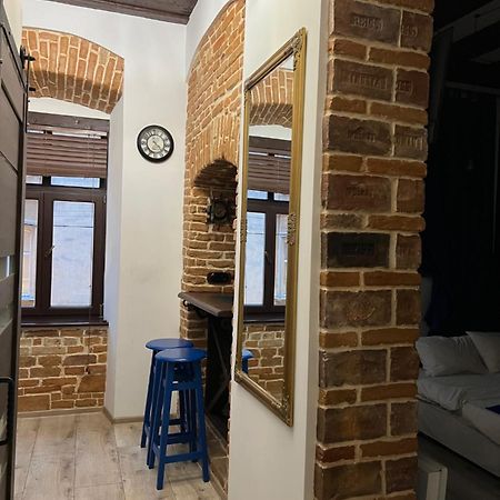 Cozy Loft В Самому Центрі Львова Apartment Luaran gambar