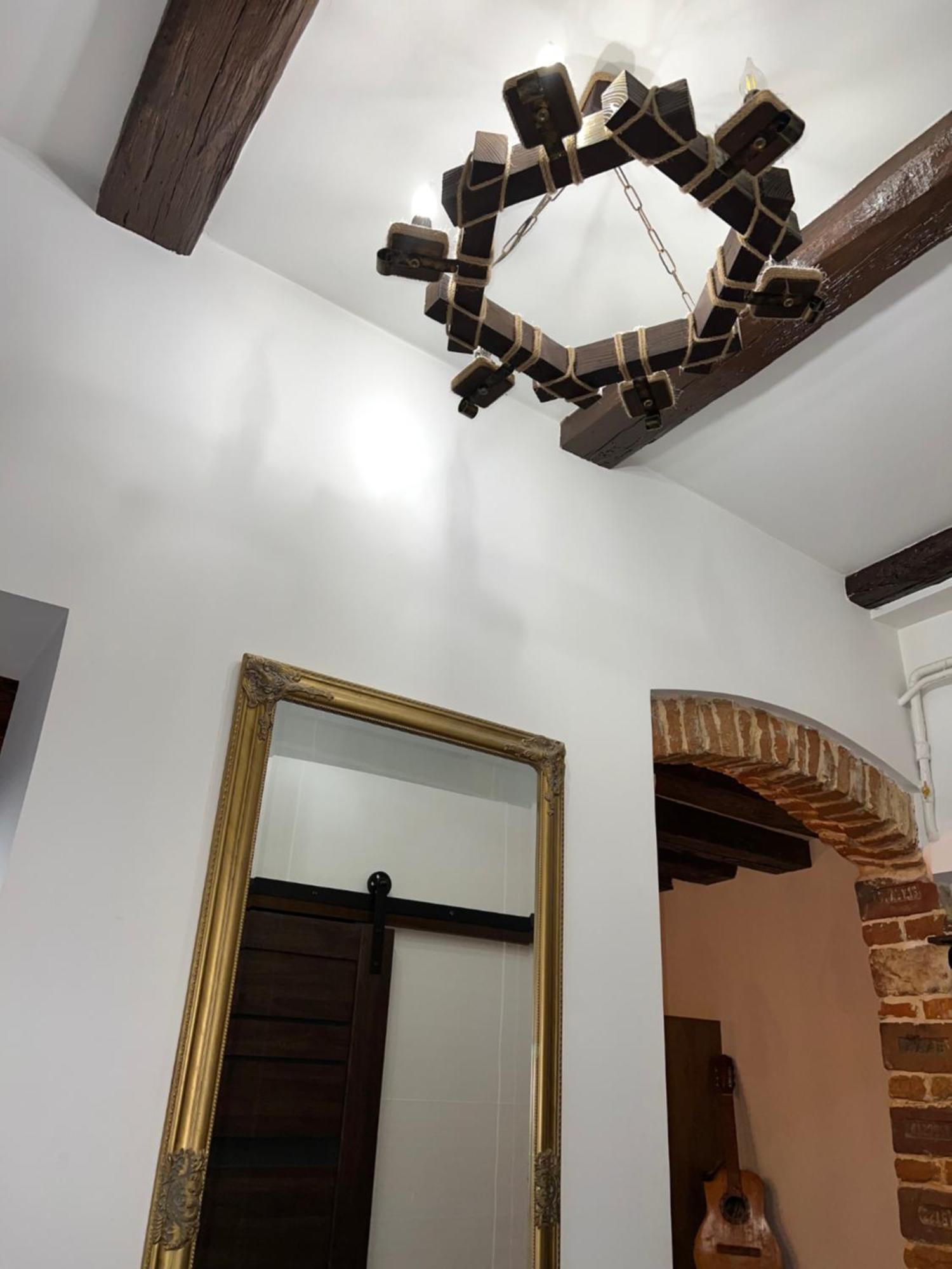 Cozy Loft В Самому Центрі Львова Apartment Luaran gambar