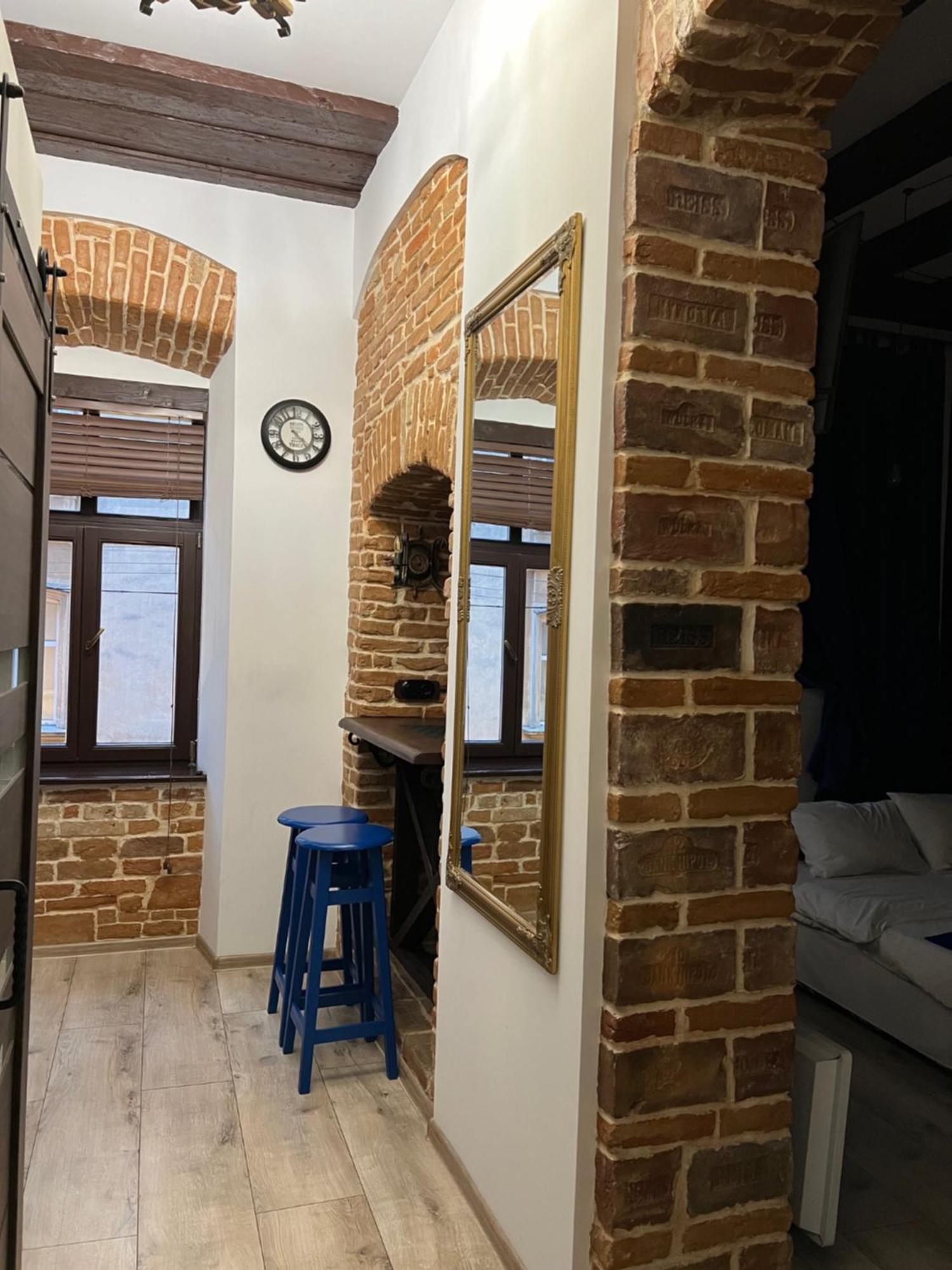 Cozy Loft В Самому Центрі Львова Apartment Luaran gambar